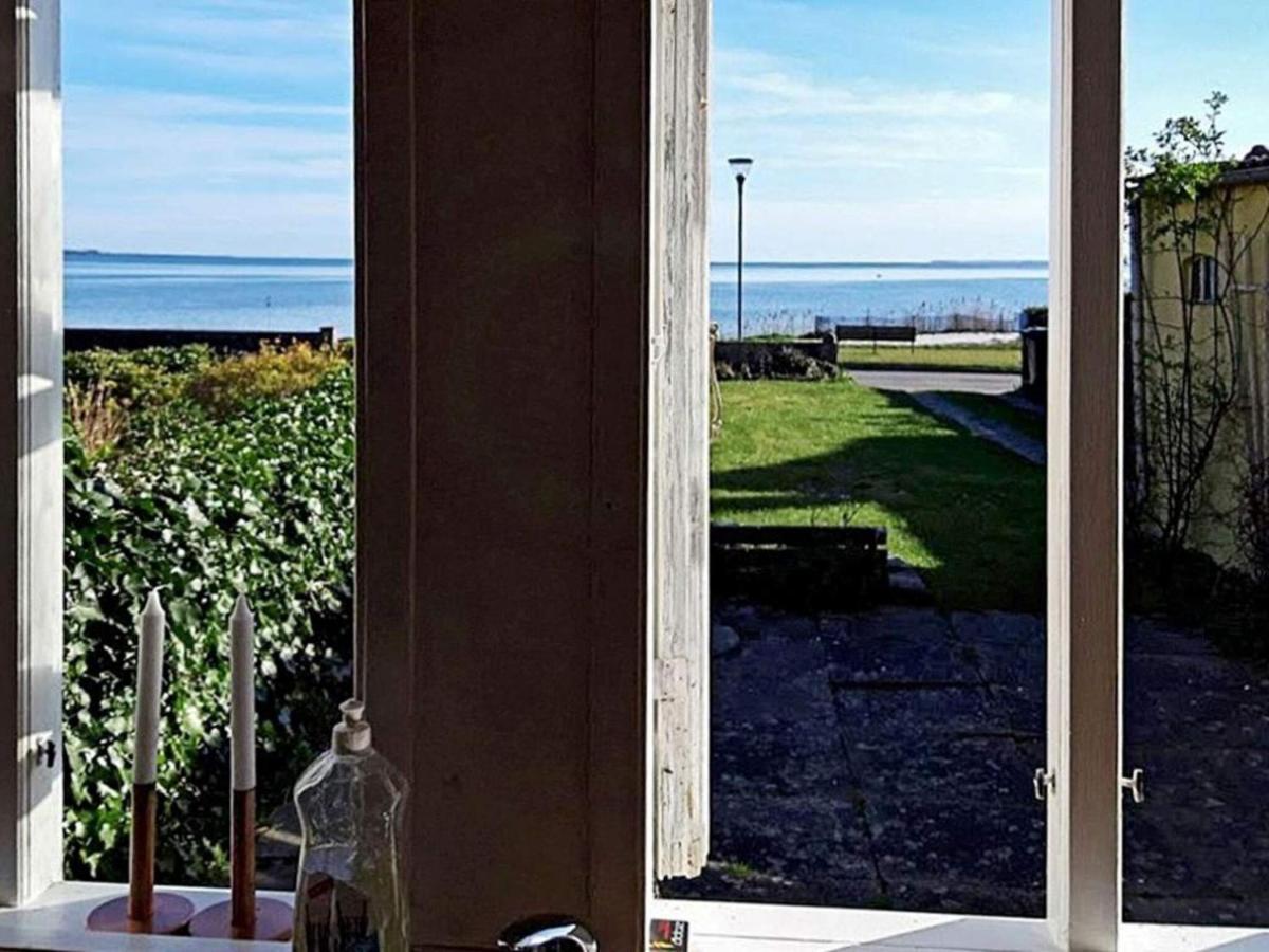 4 Person Holiday Home In Bandholm Exteriör bild